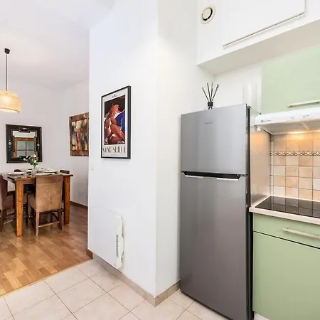 Petit Port Lägenhet *